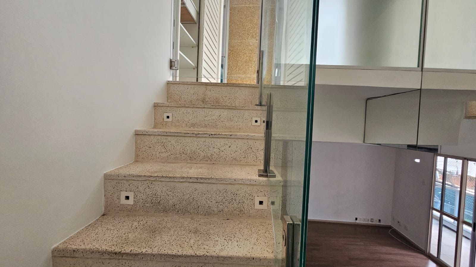 Apartamento à venda com 3 quartos, 1 suíte, 3 vagas e 176m² no Leblon, Rio de Janeiro (RJ) — foto 24 de 30