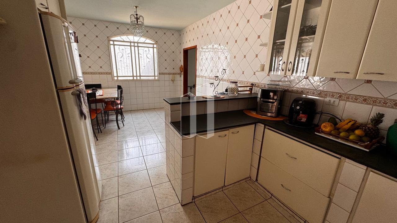 Casa, 3 quartos, 302 m² - Foto 8