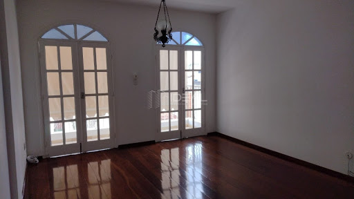 apartamento de 2 quartos sendo 1 suítes disponível para locação no Centro - Campos dos Goytacazes, RJ