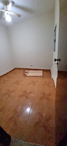Sobrado à venda em Jardim Santa Cruz - São Paulo com 220M², 4 dormitórios e 3 banheiros por R$ 690.000,00