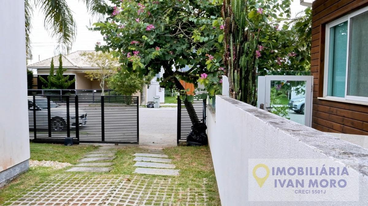 Casa à venda com 3 quartos, 3 suítes, 2 vagas e 126m² no Cachoeira do Bom Jesus, Florianópolis (SC) — foto 29 de 30