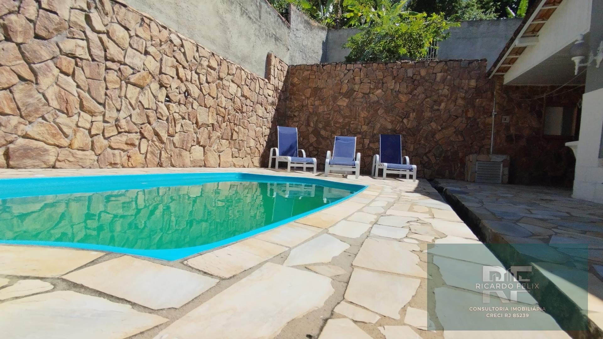 Casa à venda com 5 quartos, 2 suítes, 3 vagas e 700m² no Costazul, Rio das Ostras (RJ) — foto 5 de 30