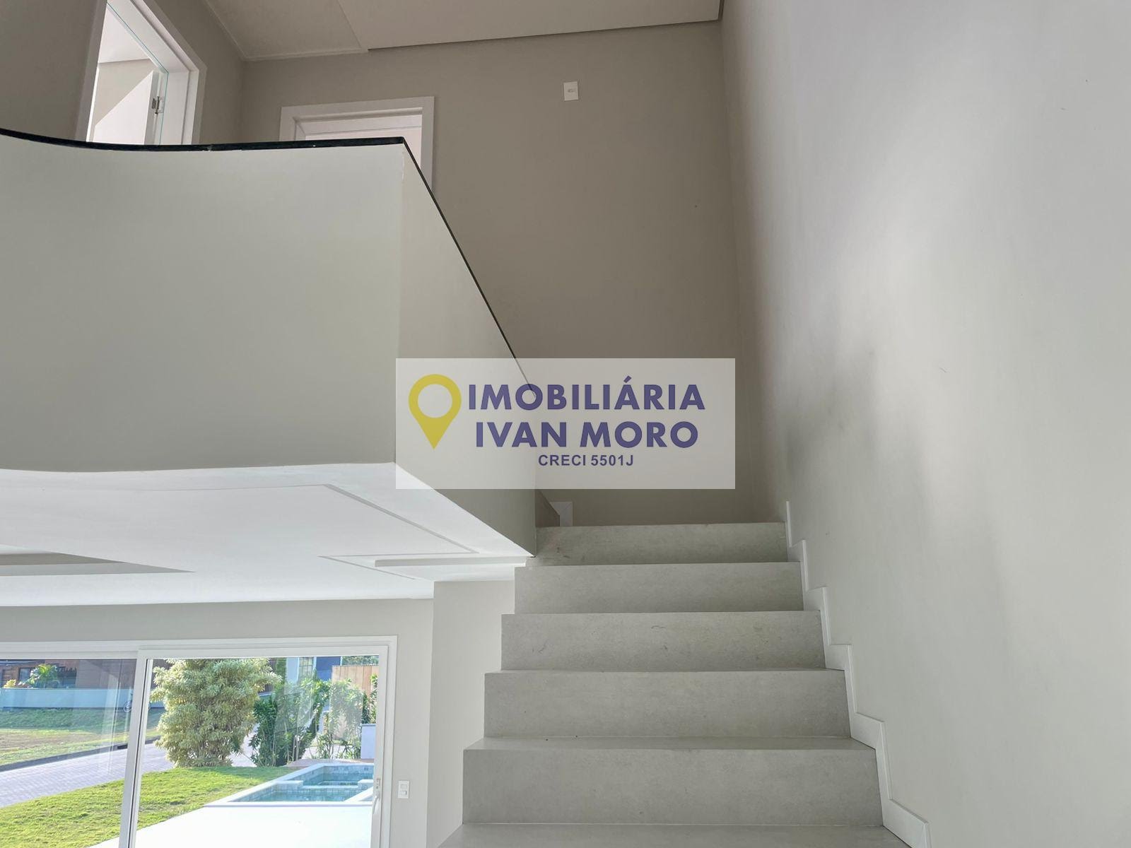 Casa à venda com 4 quartos, 2 suítes, 2 vagas e 450m² no Ingleses Norte, Florianópolis (SC) — foto 13 de 30