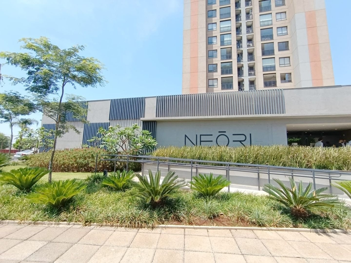 Apartamento à venda com 1 quarto, 1 suíte, 1 vaga e 43m² no Condomínio Guaporé, Ribeirão Preto (SP) — foto 2 de 21