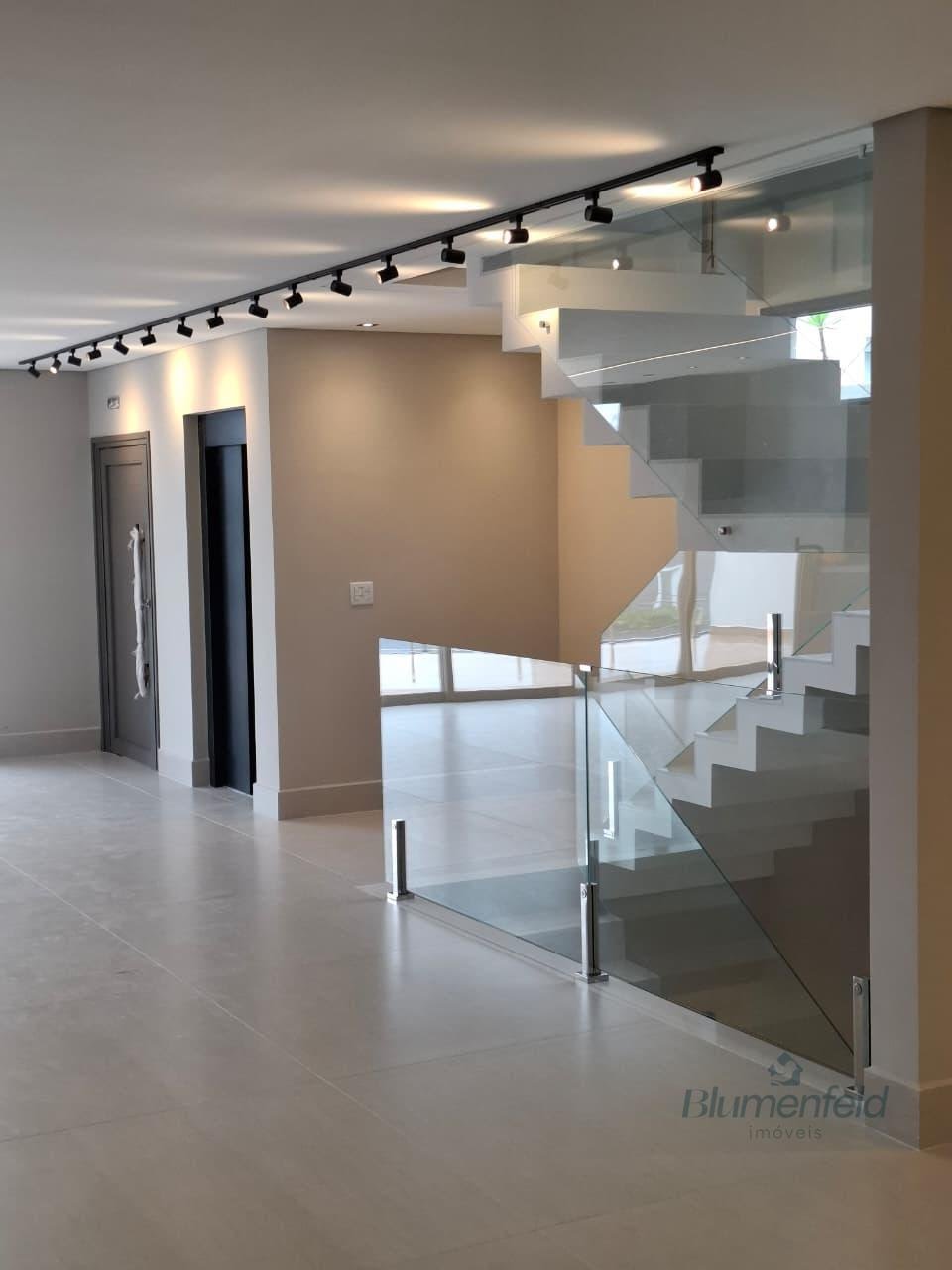 Casa à venda com 2 quartos, 2 suítes, 2 vagas e 355m² no Condomínio Real Park, Arujá (SP) — foto 9 de 15