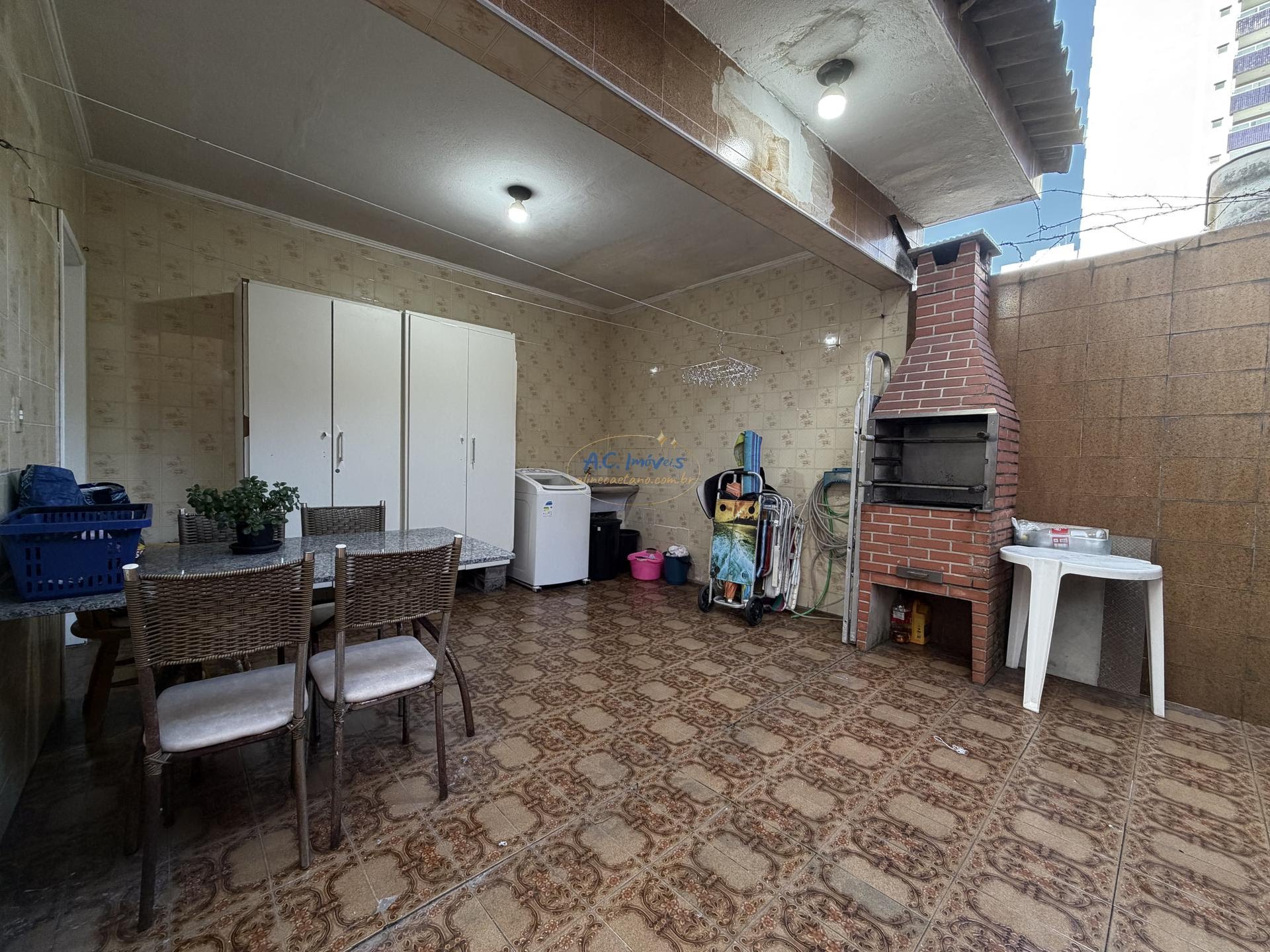 Casa à venda com 3 quartos, 1 suíte, 6 vagas e 153m² no Vila Assuncao, Praia Grande (SP) — foto 22 de 23