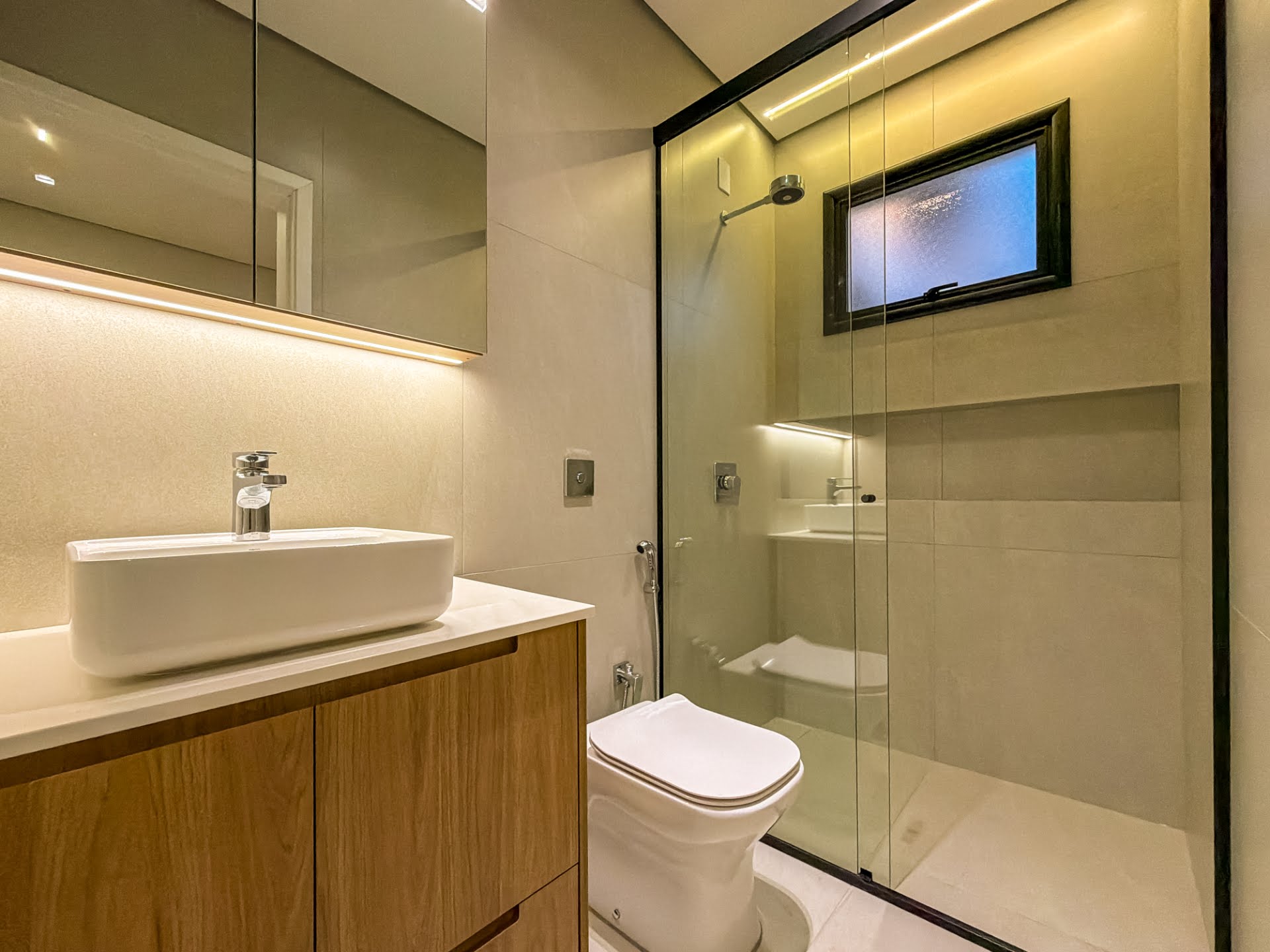 Casa à venda com 3 quartos, 3 suítes, 4 vagas e 213m² no Sapezal, Indaiatuba (SP) — foto 20 de 30