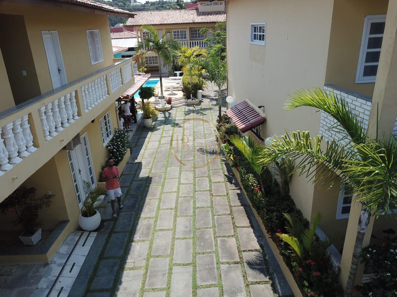 Comercial à venda com 20 banheiros, 10 vagas e 688m² no Village 1, Porto Seguro (BA) — foto 9 de 11