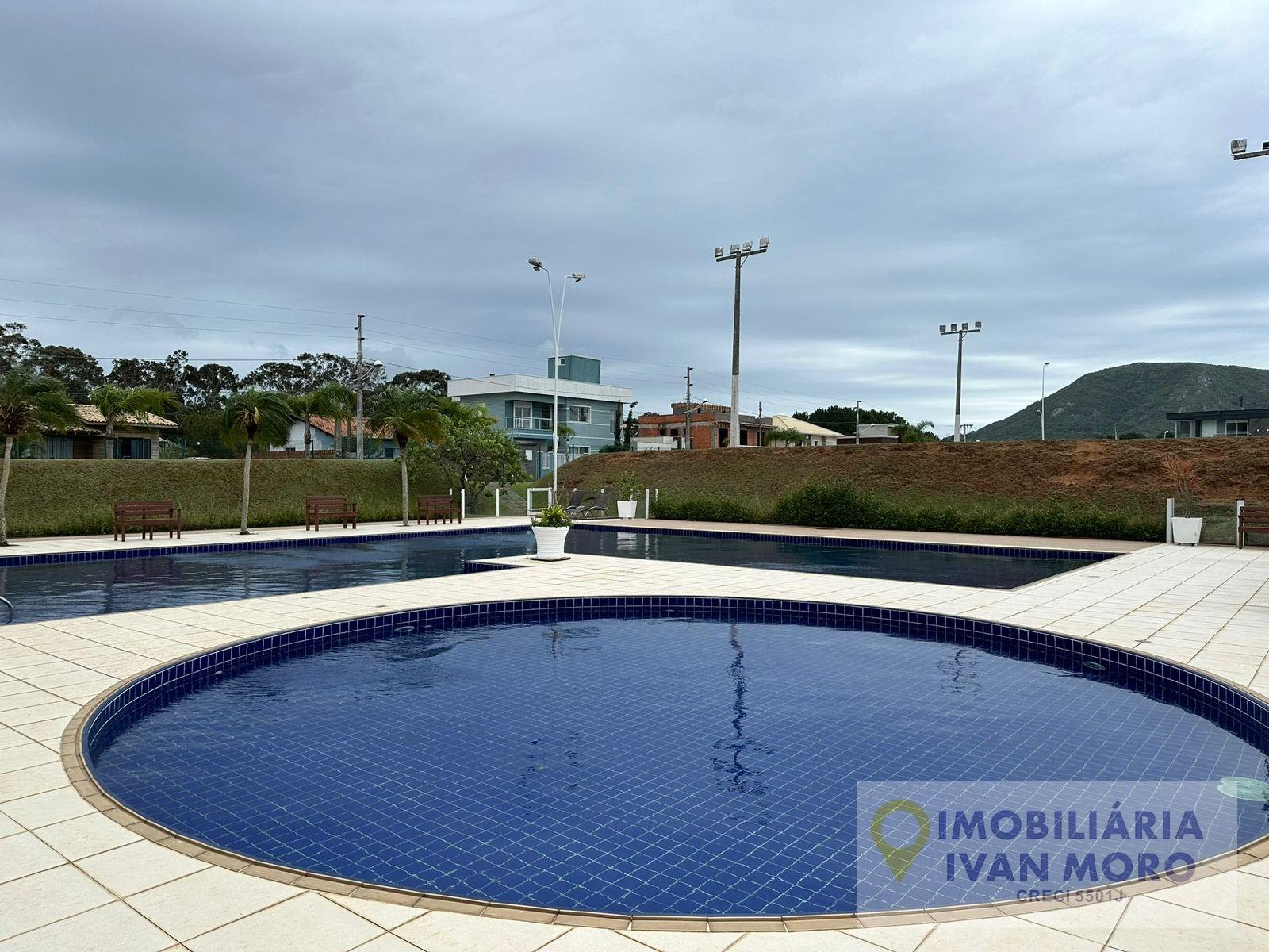 Casa à venda com 3 quartos, 3 suítes, 4 vagas e 212m² no São João do Rio Vermelho, Florianópolis (SC) — foto 21 de 23