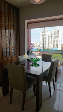Apartamento no Campo Belo com 3 dormitórios (1 suíte) | 2 banheiros | 2 vagas | sacada | andar alto | Locação 90m²