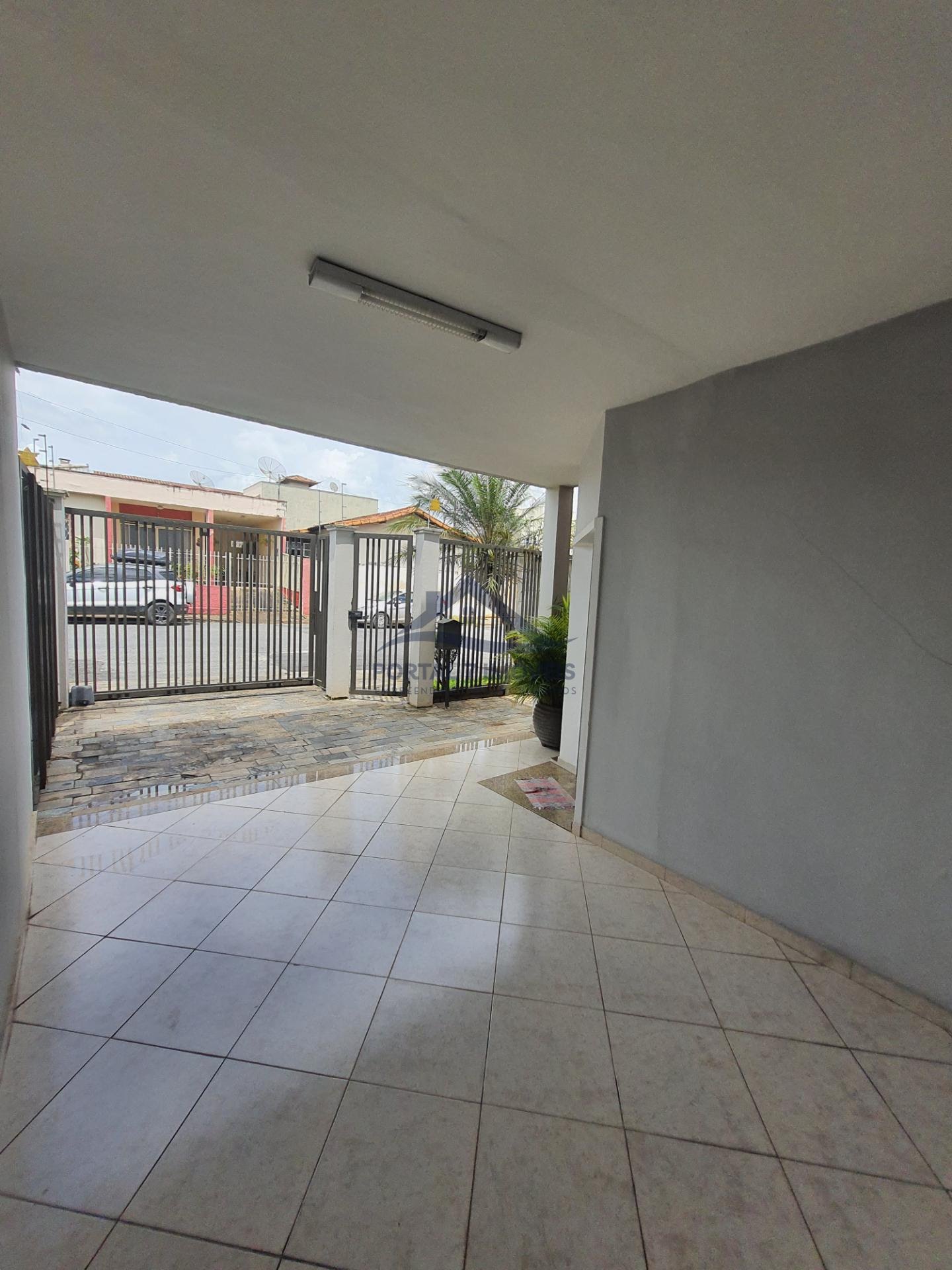 Casa à venda com 2 quartos, 1 suíte, 2 vagas e 140m² no São Geraldo, Sete Lagoas (MG) — foto 3 de 25