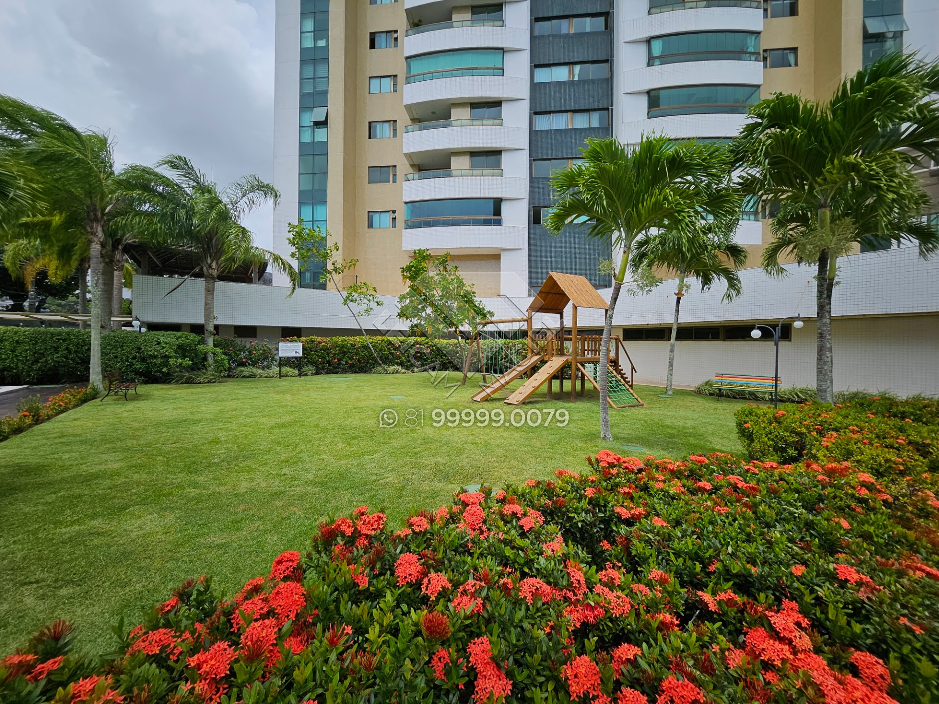 Apartamento à venda com 4 quartos, 4 suítes, 3 vagas e 208m² no Torre, Recife (PE) — foto 21 de 27