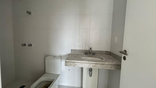 banheiro-trinitaimobiliaria-elos-ilhapura