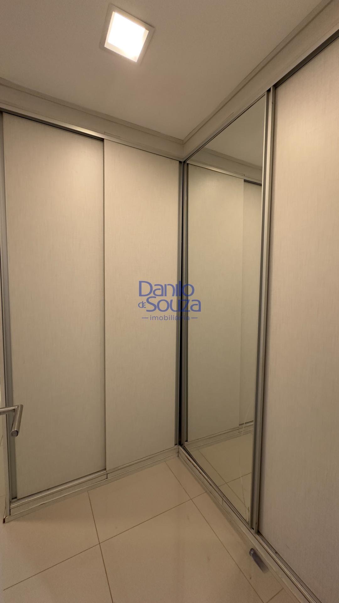 Apartamento à venda com 3 quartos, 2 suítes, 4 vagas e 144m² no Centro, Araxá (MG) — foto 21 de 23