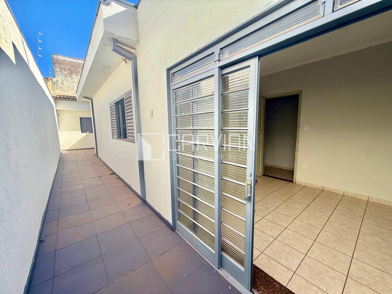 Casa à venda com 4 quartos, 1 suíte, 2 vagas e 162m² no Independência, Ribeirão Preto (SP) — foto 21 de 30