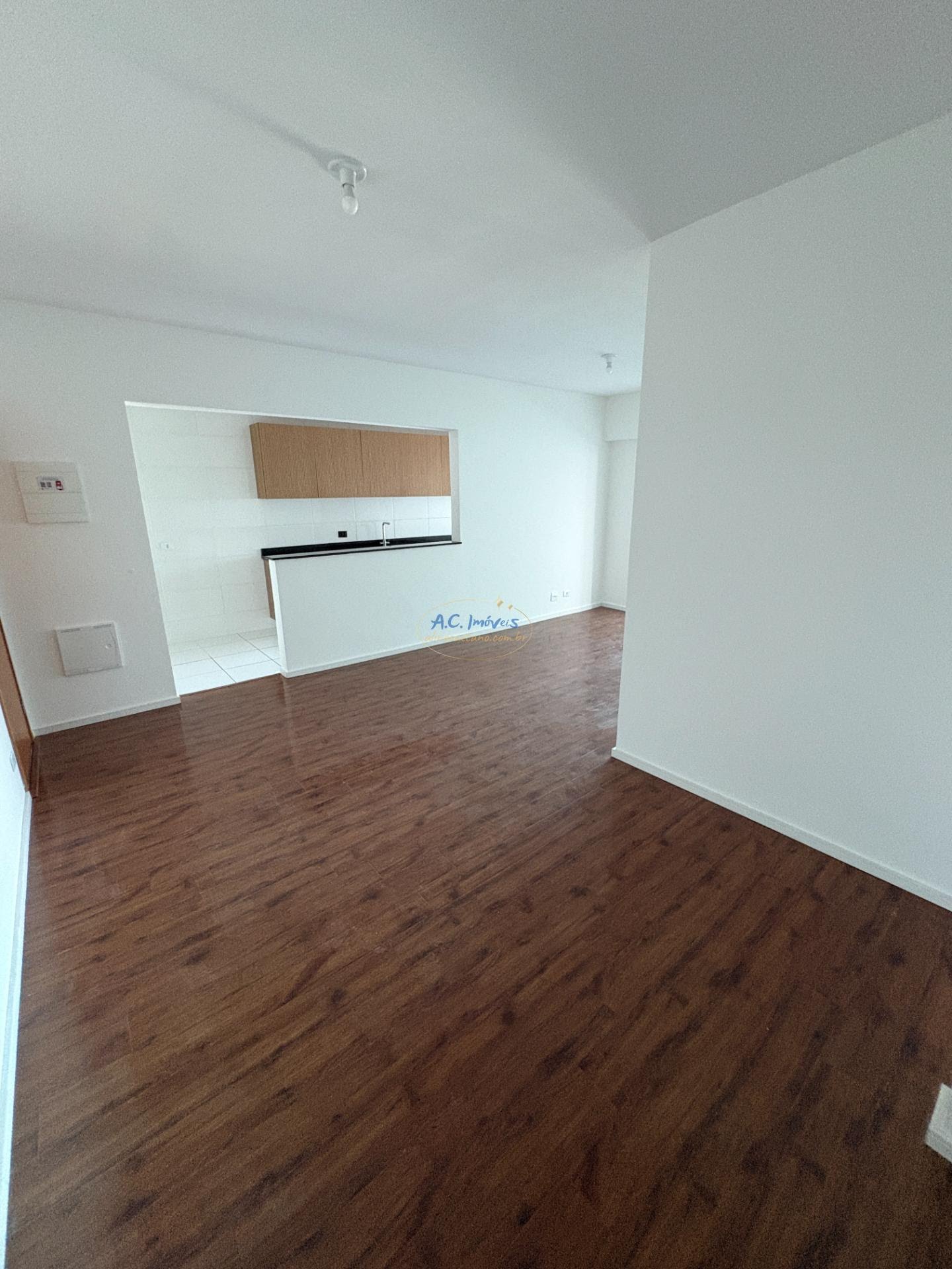 Apartamento à venda com 3 quartos, 1 suíte, 2 vagas e 112m² no Vilamar, Praia Grande (SP) — foto 3 de 30