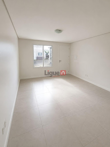 Sobrado à venda no Desvio Rizzo, Caxias do Sul | 71m²