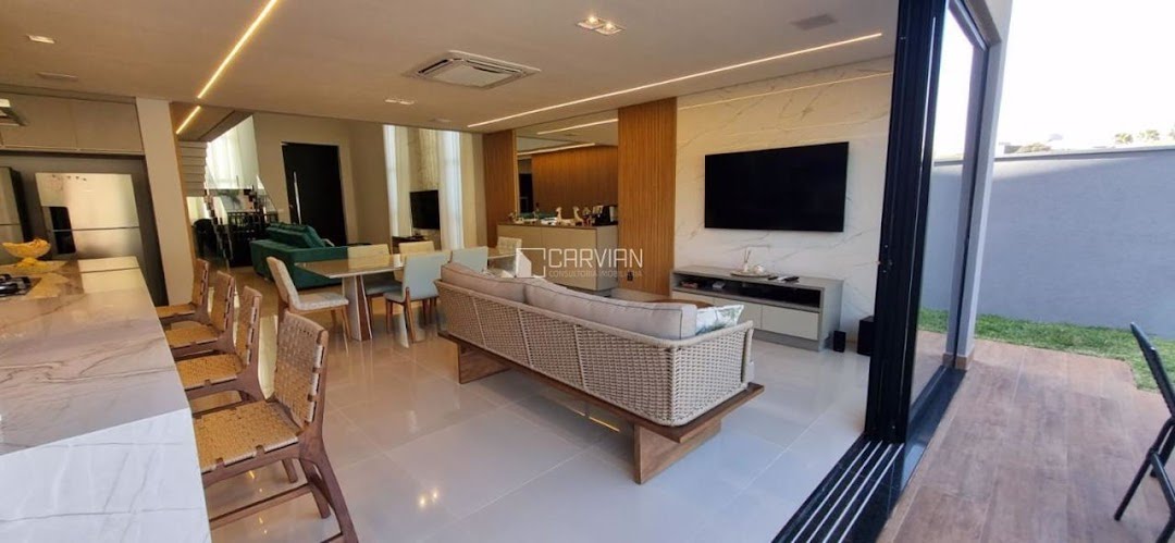 Casa à venda com 3 quartos, 3 suítes, 4 vagas e 305m² no Condomínio Alphaville III, Ribeirão Preto (SP) — foto 17 de 30