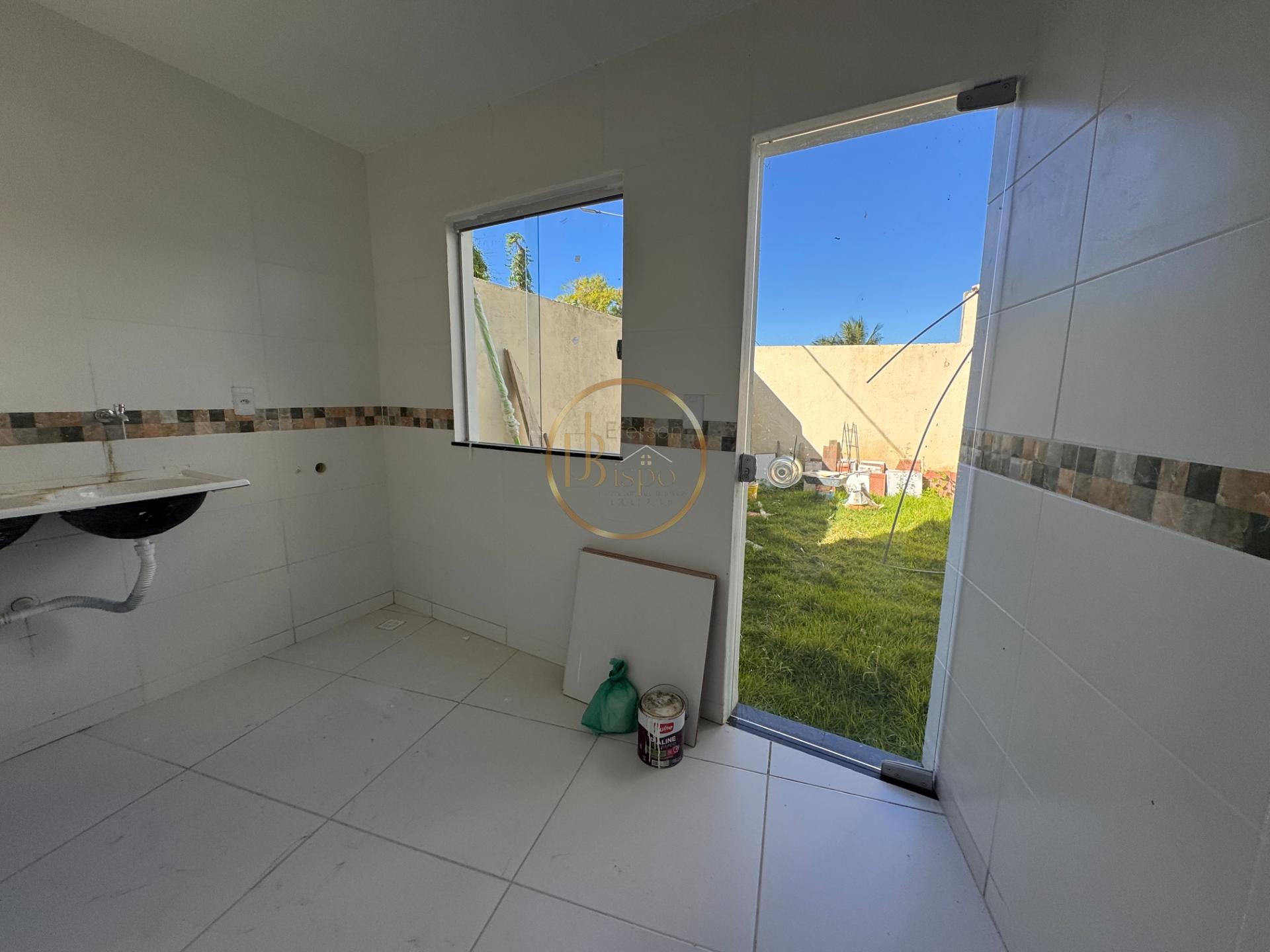 Casa à venda com 4 quartos, 2 suítes, 1 vaga e 150m² no Tabapiri, Porto Seguro (BA) — foto 2 de 14