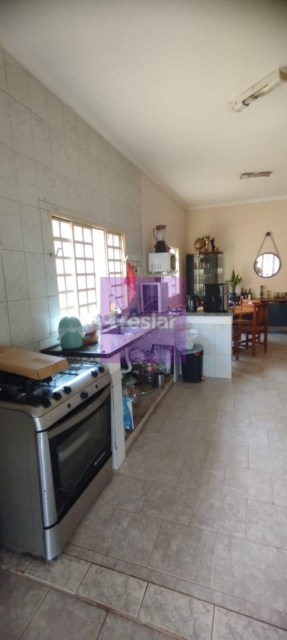 Casa à venda com 2 quartos, 2 suítes, 1 vaga e 254m² no Centro, Três Lagoas (MS) — foto 5 de 17