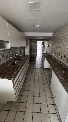 Apartamento à venda com 5 quartos, 4 suítes, 2 vagas e 216m² no Casa Amarela, Recife (PE) — foto 25 de 29