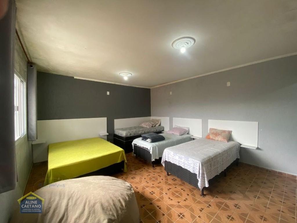 Casa à venda com 3 quartos, 1 suíte, 3 vagas e 150m² no Tupi, Praia Grande (SP) — foto 27 de 30