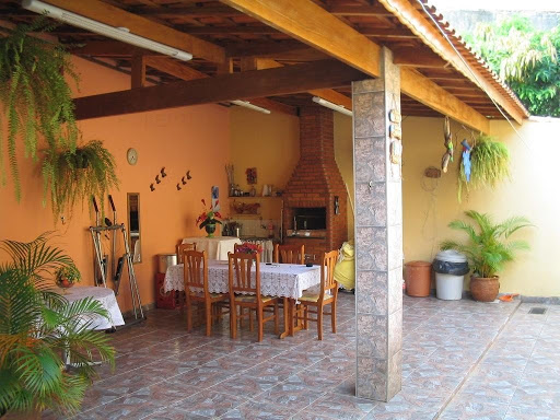 Churrasqueira e quintal
