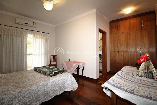 Casa, 3 quartos, 300 m² - Foto 28