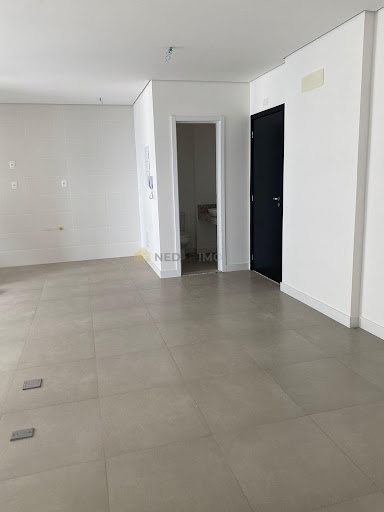 Apartamento para locação no edifício Urbanit
