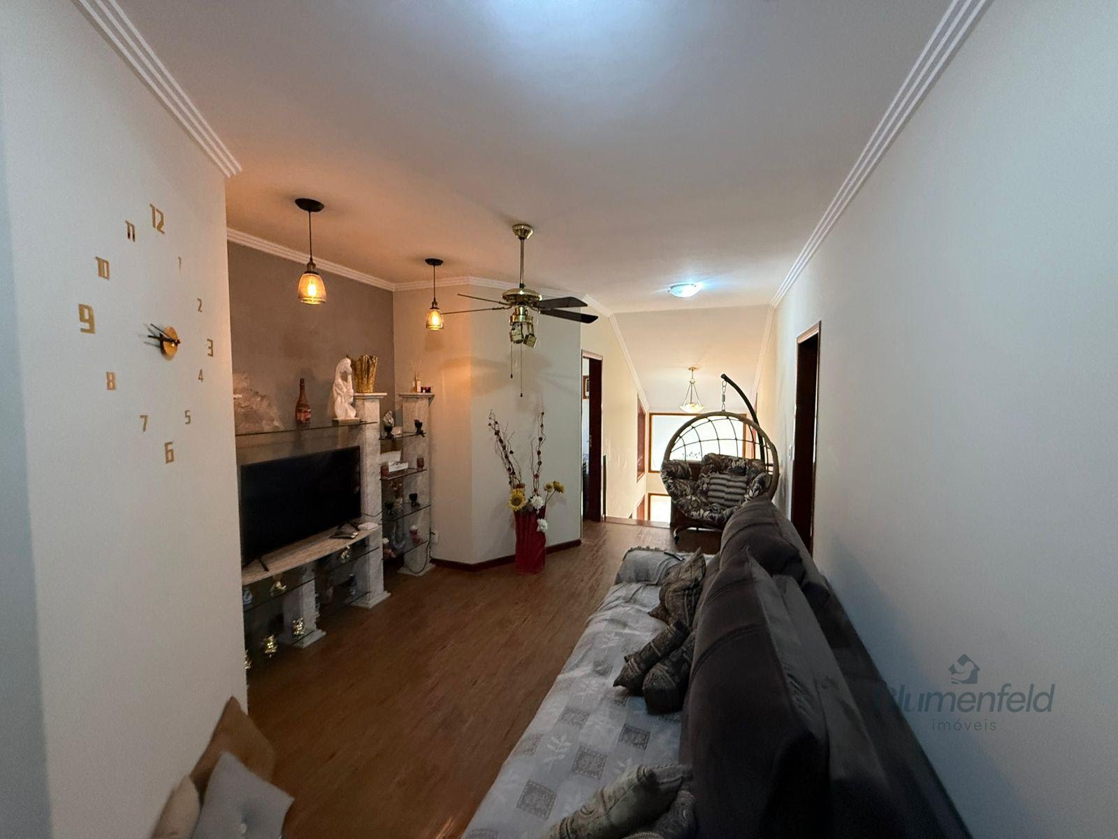 Casa à venda com 3 suítes, 4 vagas e 369m² no Condominio Arujazinho I II III, Arujá (SP) — foto 24 de 30