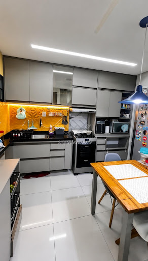 Compre Apartamento reformado de 82m² à venda na Tamarineira, Recife. 2 quartos (1 suíte), varanda gourmet e 2 vagas. Agende visita com Leicam Maciel!