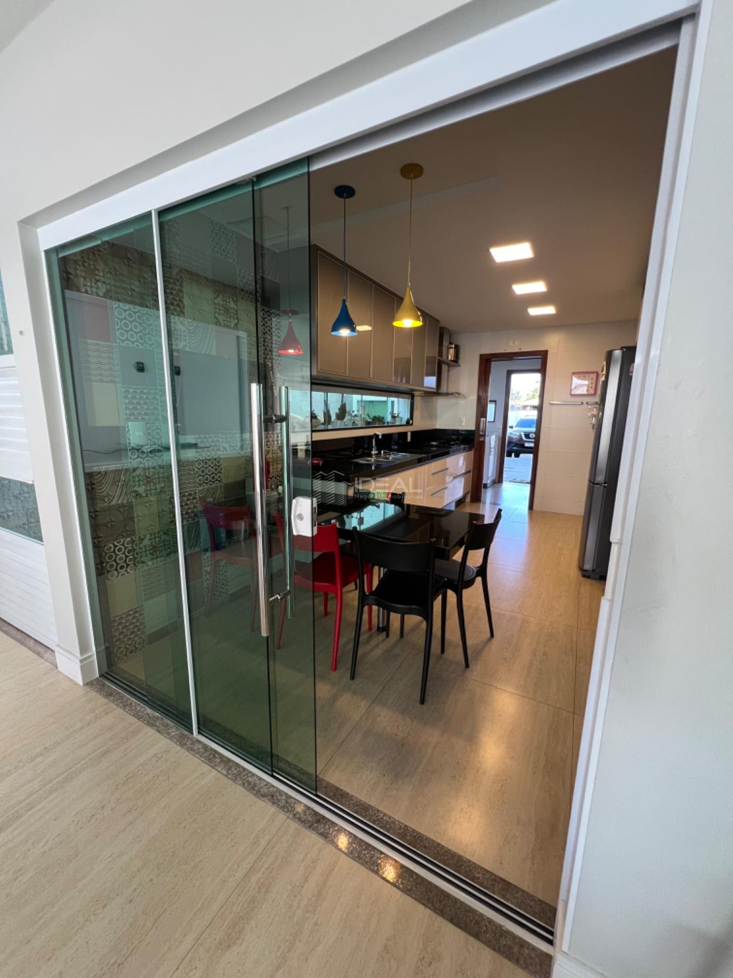 Casa à venda com 5 quartos, 4 suítes, 4 vagas e 330m² no Parque Santo Amaro, Campos dos Goytacazes (RJ) — foto 18 de 30