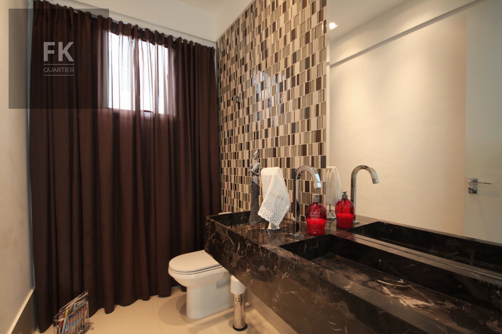 Casa à venda com 4 quartos, 4 suítes, 6 vagas e 478m² no Tamboré, Barueri (SP) — foto 10 de 30