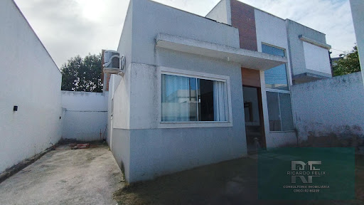 Casa em Residencial Maria Turri  -  Rio das Ostras