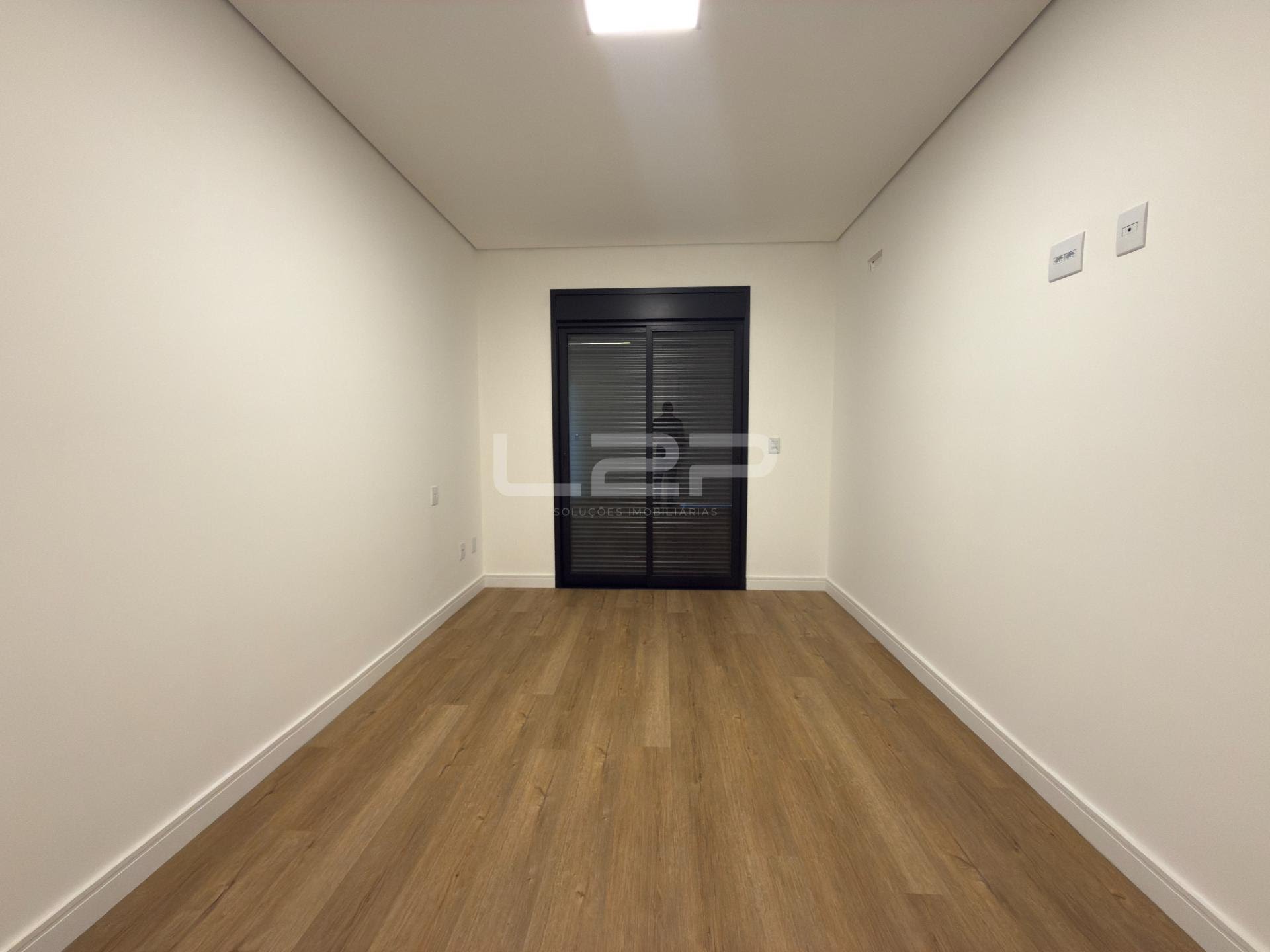 Casa à venda com 3 quartos, 3 suítes, 4 vagas e 260m² no Medeiros, Jundiaí (SP) — foto 30 de 30
