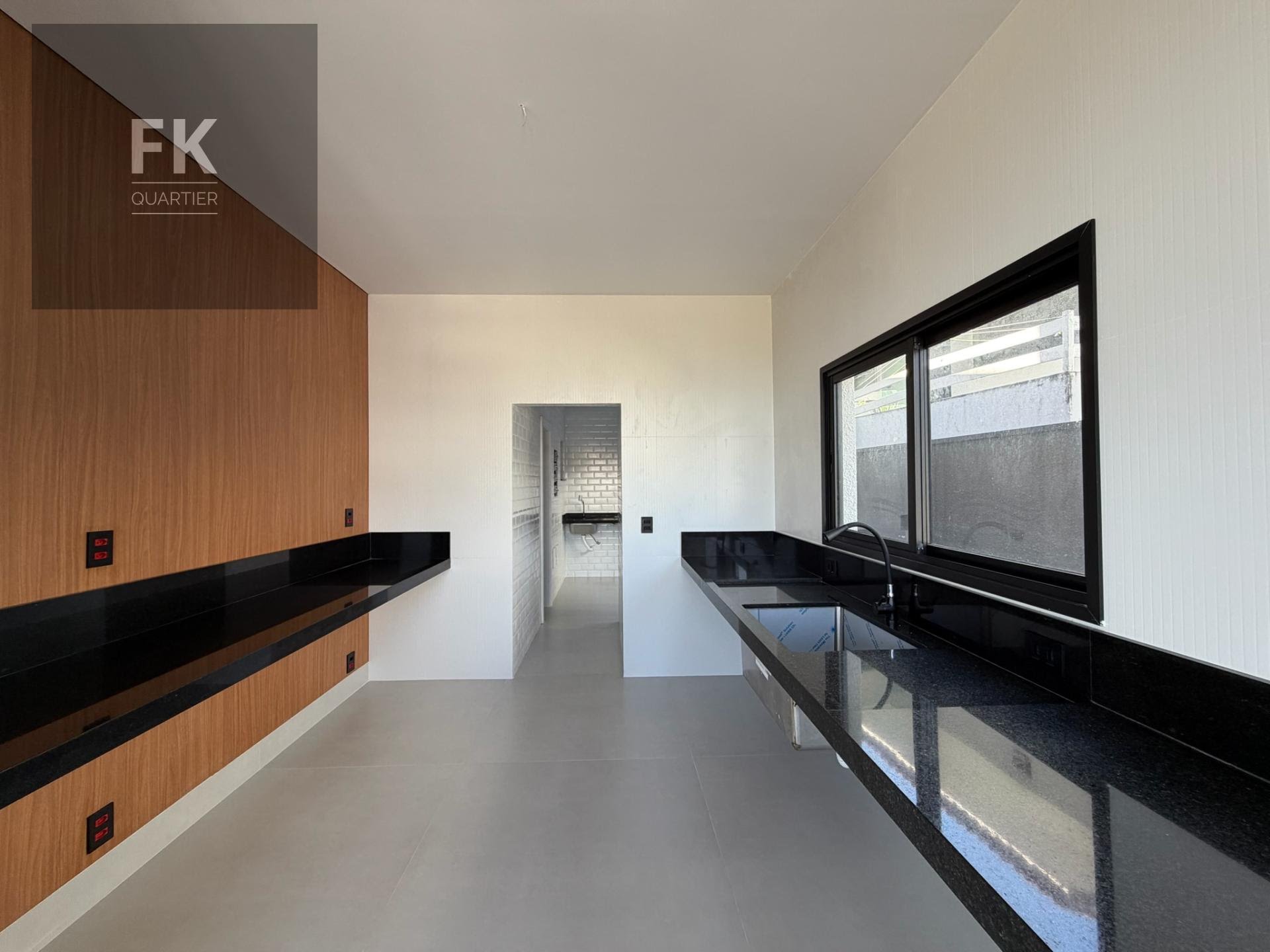 Casa à venda com 4 quartos, 4 suítes, 4 vagas e 408m² no Alphaville, Santana de Parnaíba (SP) — foto 11 de 30