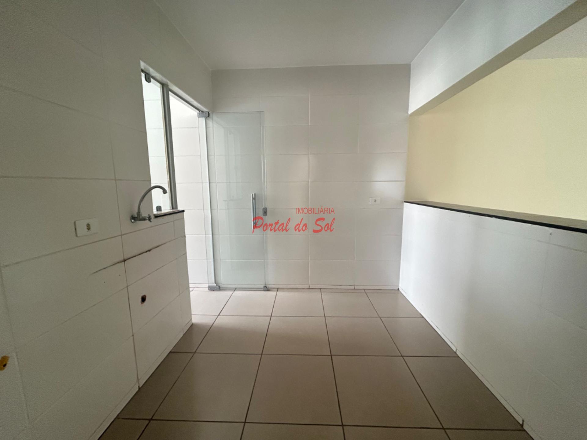 Apartamento à venda com 3 quartos, 1 banheiro e 1 vaga no Jardim Tarumãs, Santo Antônio da Platina (PR) — foto 4 de 11