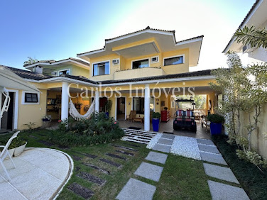 Casa em Condomínio para Locação em Angra dos Reis / RJ no bairro Frade