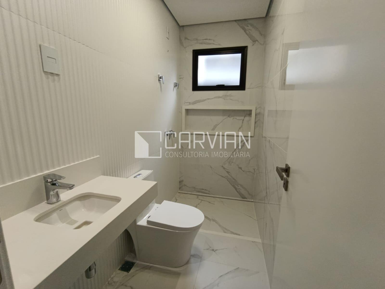 Casa à venda com 3 quartos, 3 suítes, 4 vagas e 300m² no Real Sul, Ribeirão Preto (SP) — foto 5 de 30
