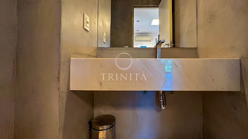 majestic banheiro trinita