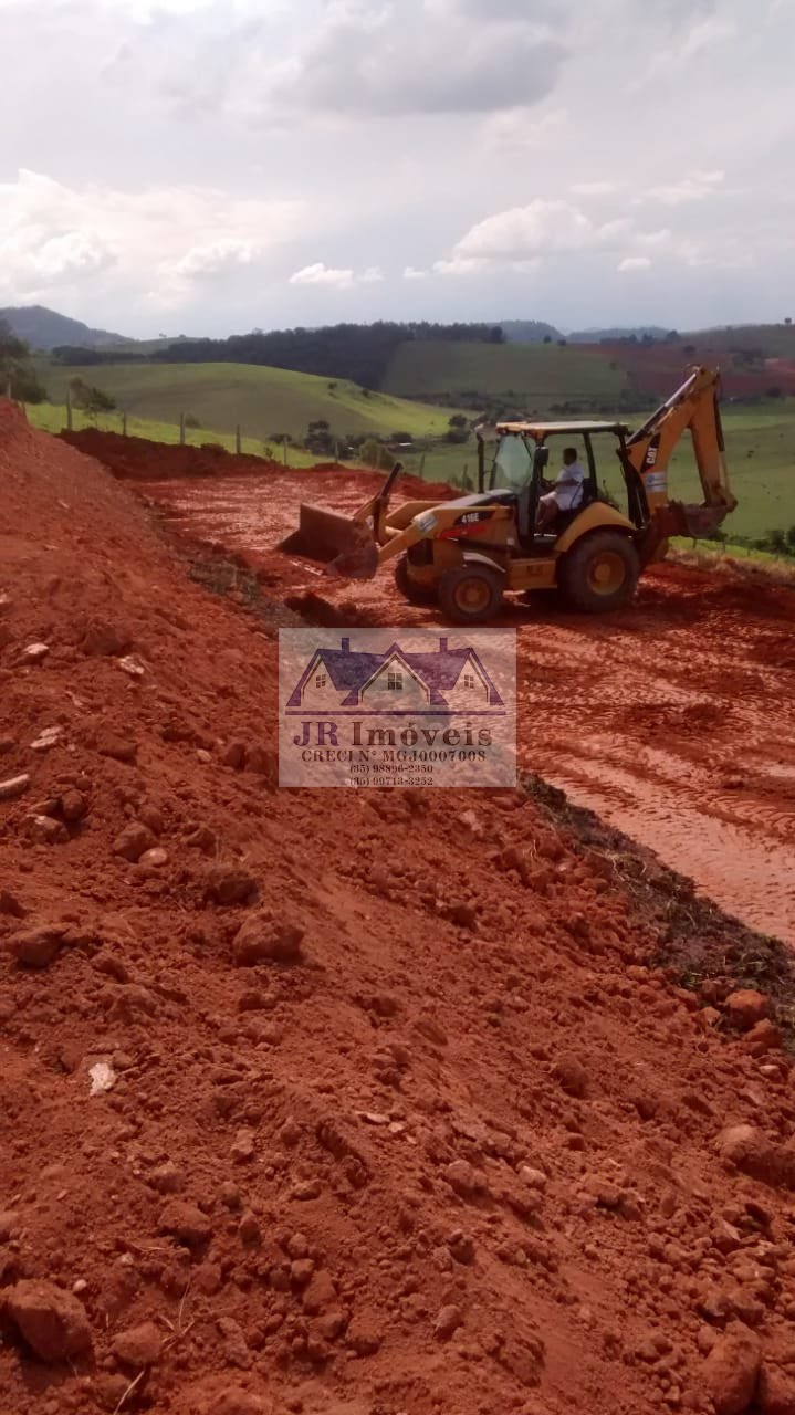 Terreno à venda com 540m² de terreno no Mato Dentro de Baixo, Piranguinho (MG) — foto 2 de 4
