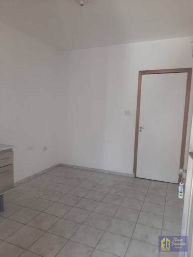Casa em Jardim Aida - Guarulhos: 1 dormitório, suíte, 1 banheiro - venda por R$ 1.310 ou locação