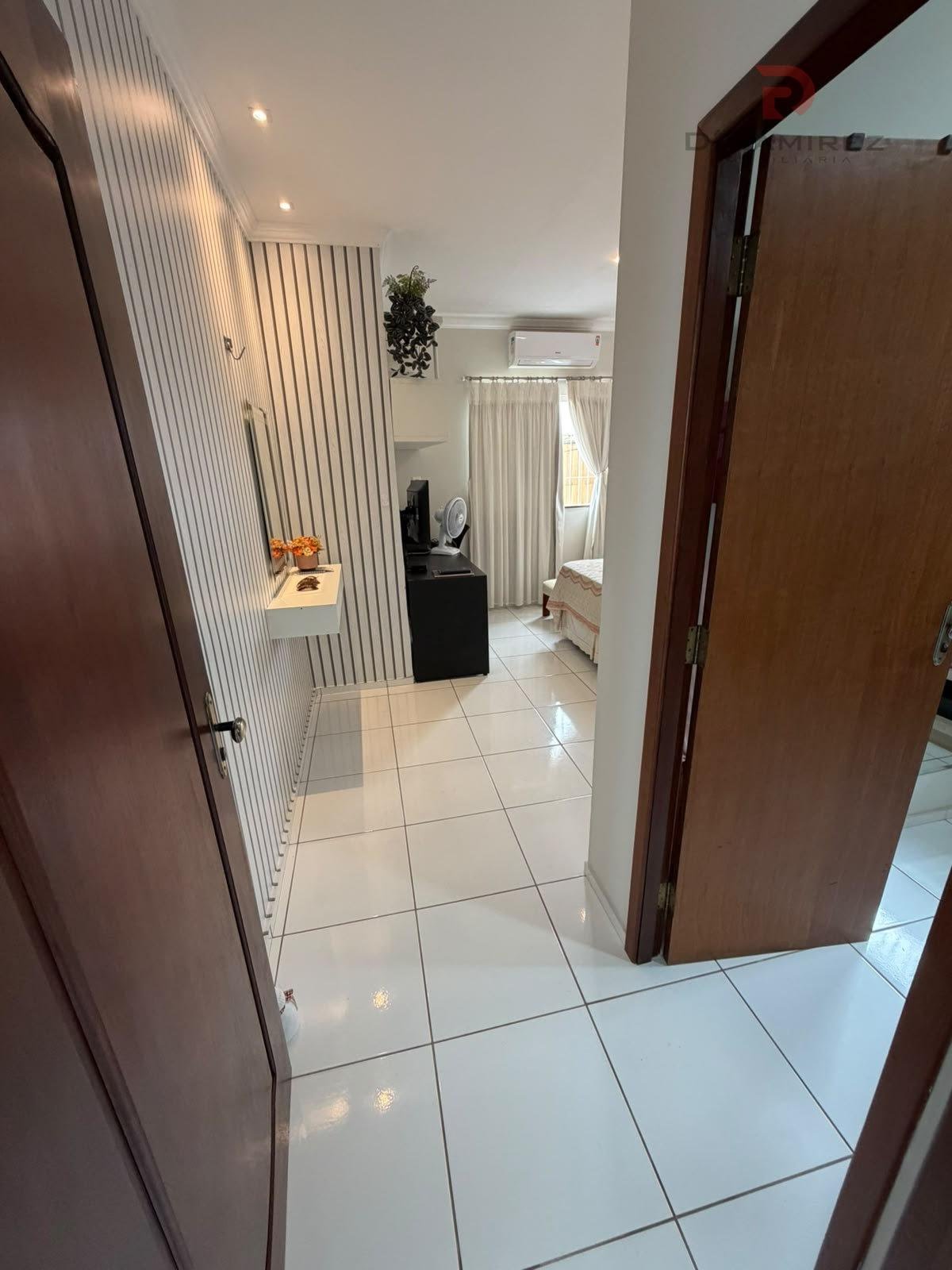 Apartamento à venda com 5 quartos, 1 suíte e 220m² no Residencial Pinheiros, São Luís (MA) — foto 28 de 30