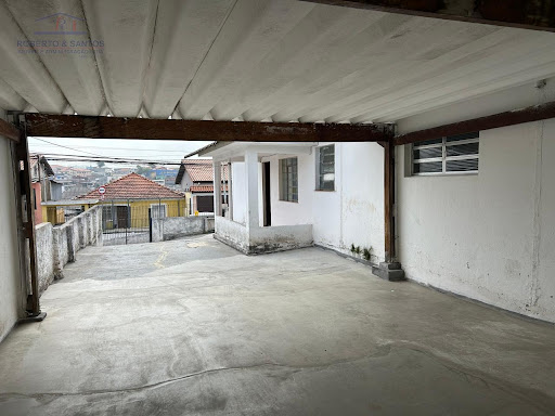 Varanda, quintal e garagem 