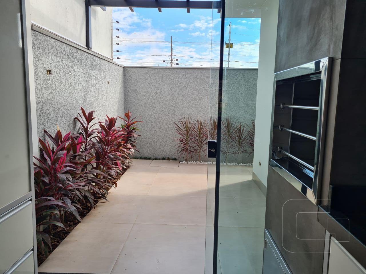 Casa à venda com 3 quartos, 1 suíte, 2 vagas e 92m² no Jardim Paulista III, Maringá (PR) — foto 12 de 20