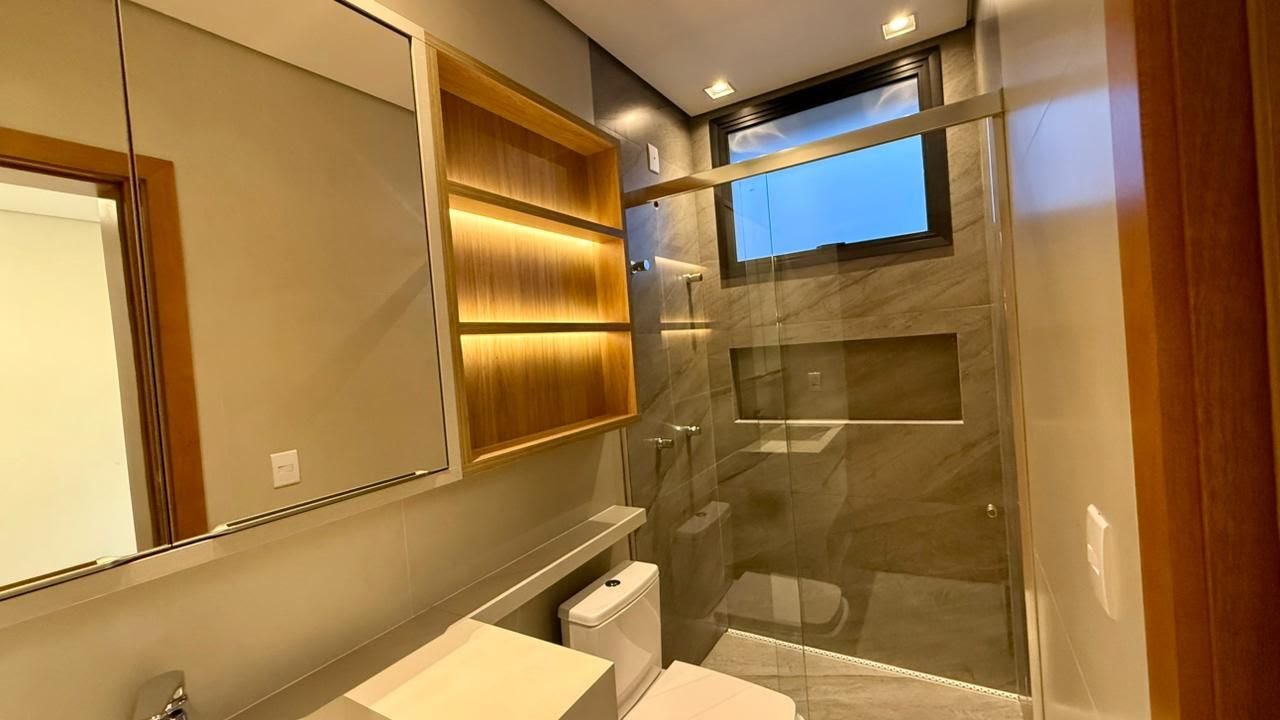 Casa à venda com 4 quartos, 4 suítes, 4 vagas e 263m² no Loteamento Terras de Siena, Ribeirão Preto (SP) — foto 18 de 30