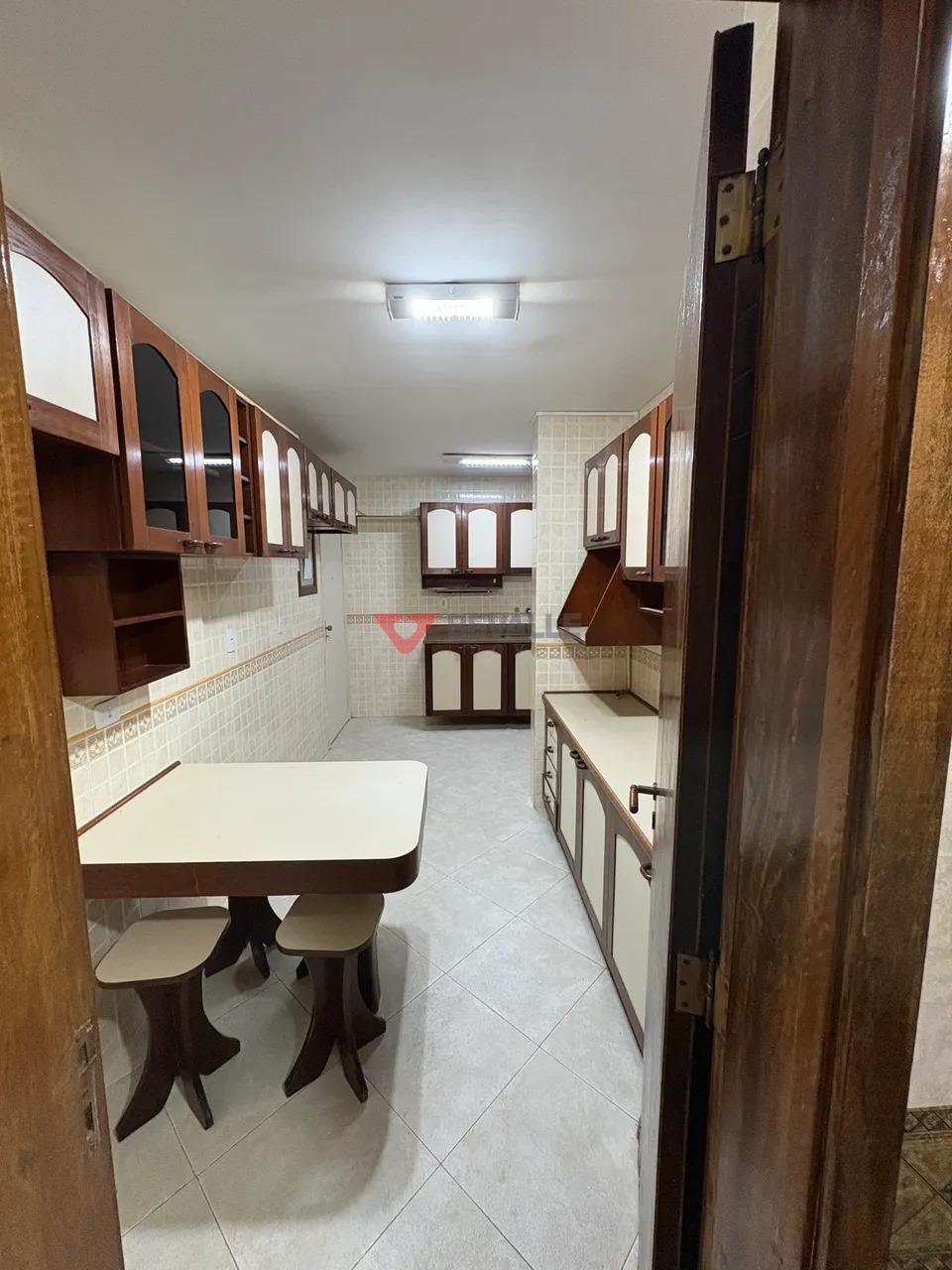Apartamento à venda com 3 quartos, 1 suíte, 2 vagas e 156m² no Copacabana, Rio de Janeiro (RJ) — foto 13 de 19