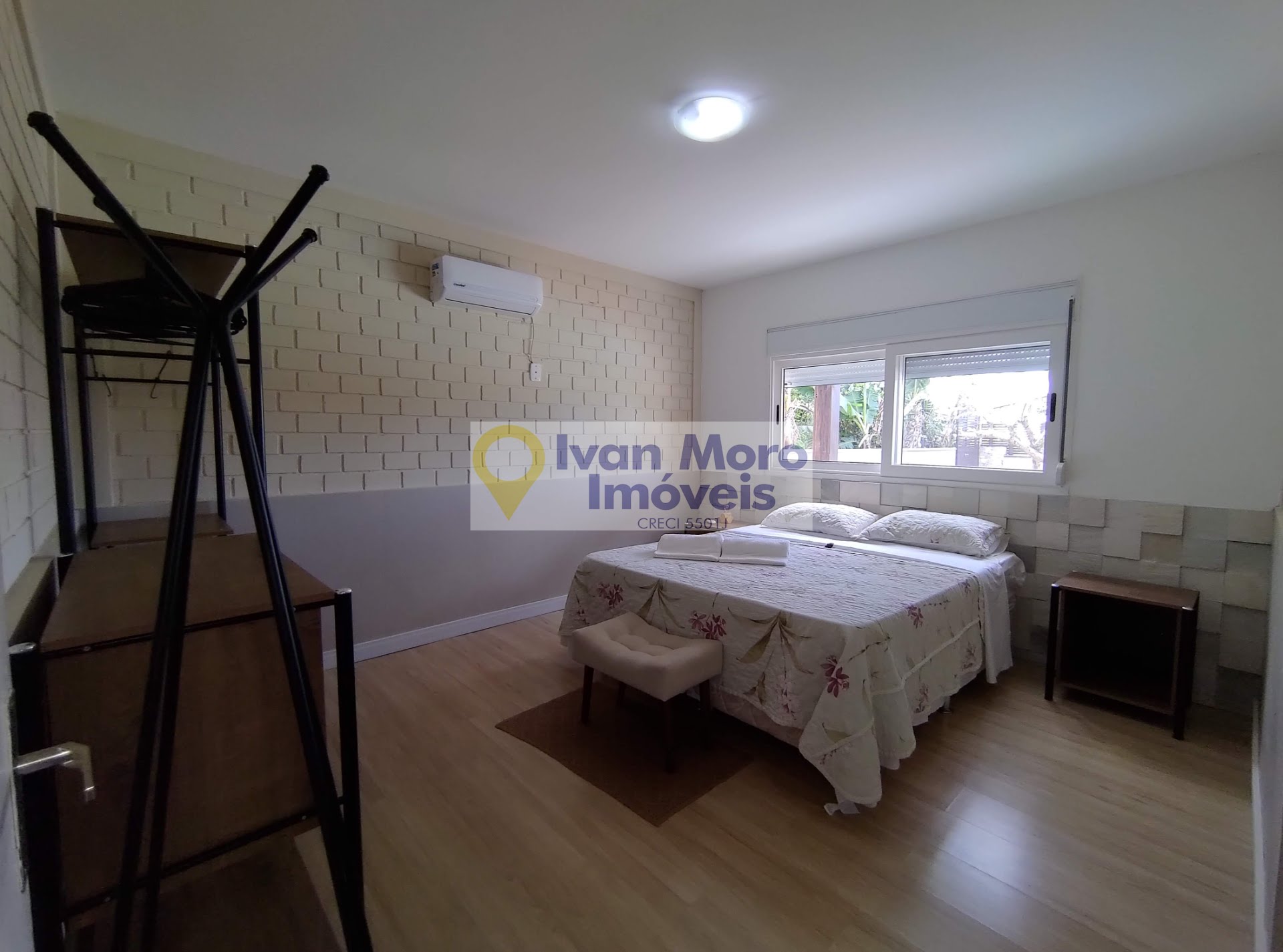 Casa para alugar com 4 quartos, 1 suíte, 4 vagas e 250m² no Daniela, Florianópolis (SC) — foto 28 de 30
