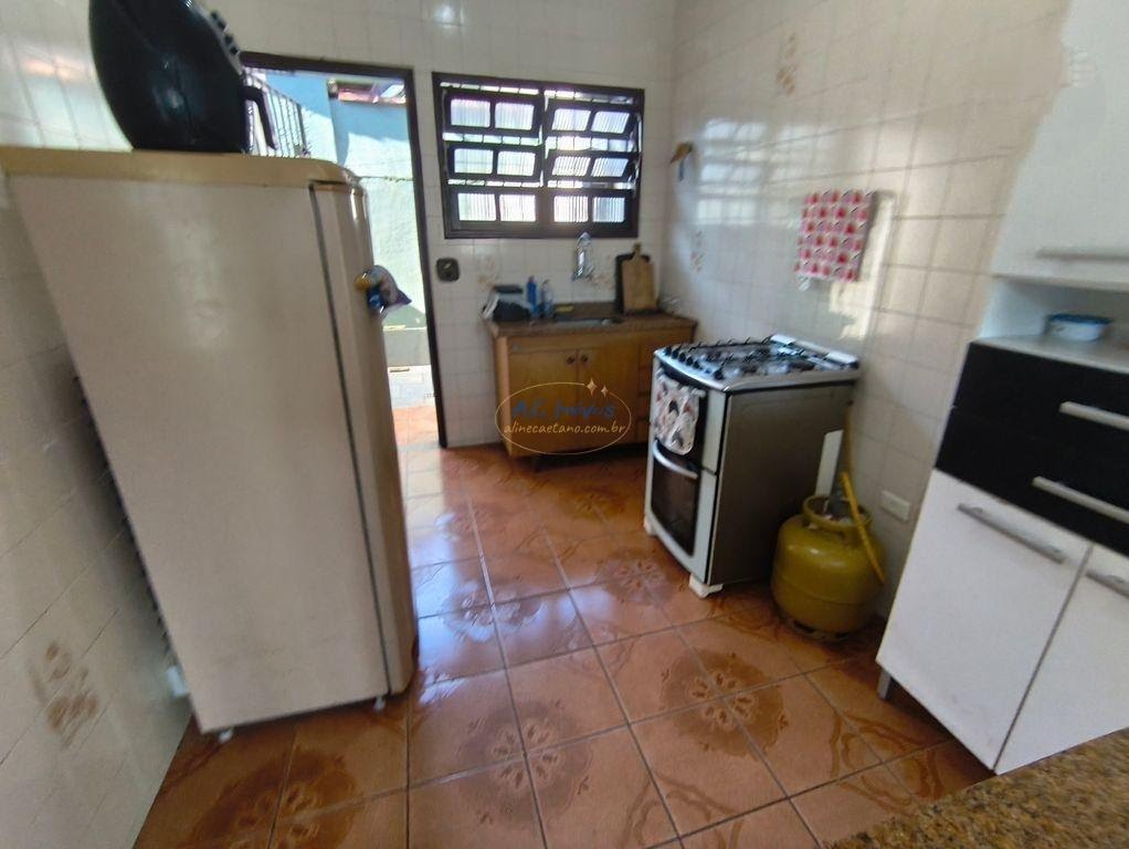 Casa à venda com 1 quarto, 1 banheiro, 2 vagas e 34m² no Vilamar, Praia Grande (SP) — foto 11 de 18