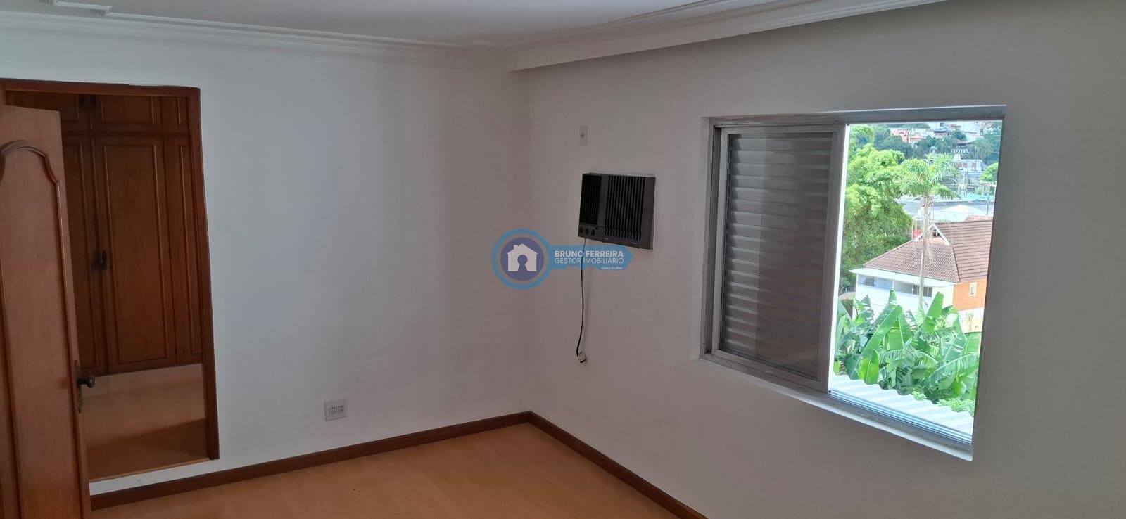 Casa à venda com 5 quartos e 5 vagas no Vila Albertina, São Paulo (SP) — foto 9 de 20